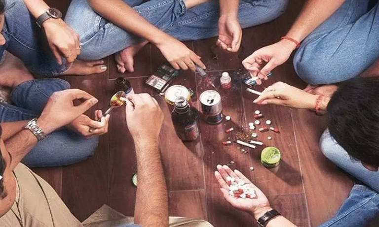 teenage drug abuse in India