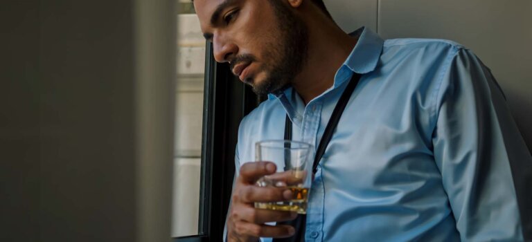 alcohol addiction among India professionals